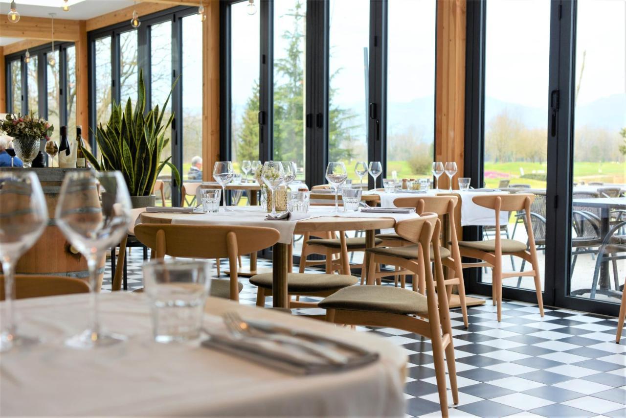 Golf Hôtel Grenoble Charmeil Saint-Quentin-sur-Isère Exterior foto